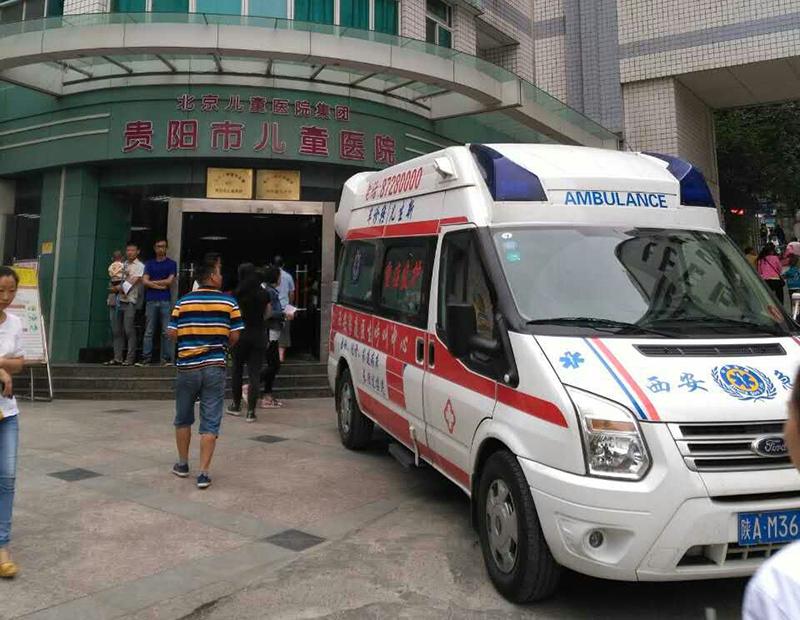 阿贝救护车转院